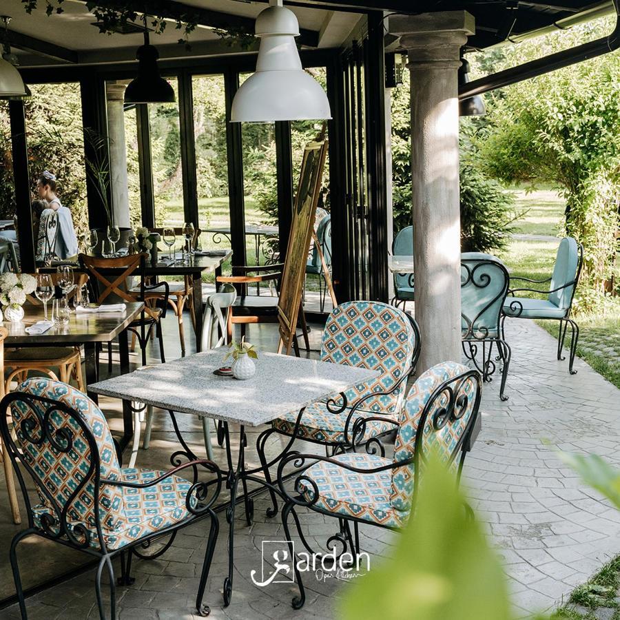 Hotel Garden Pristina Eksteriør bilde