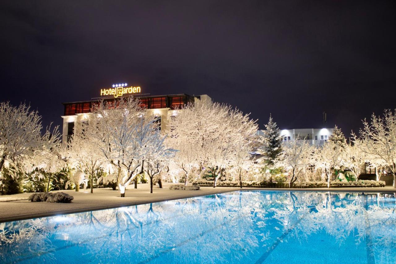 Hotel Garden Pristina Eksteriør bilde