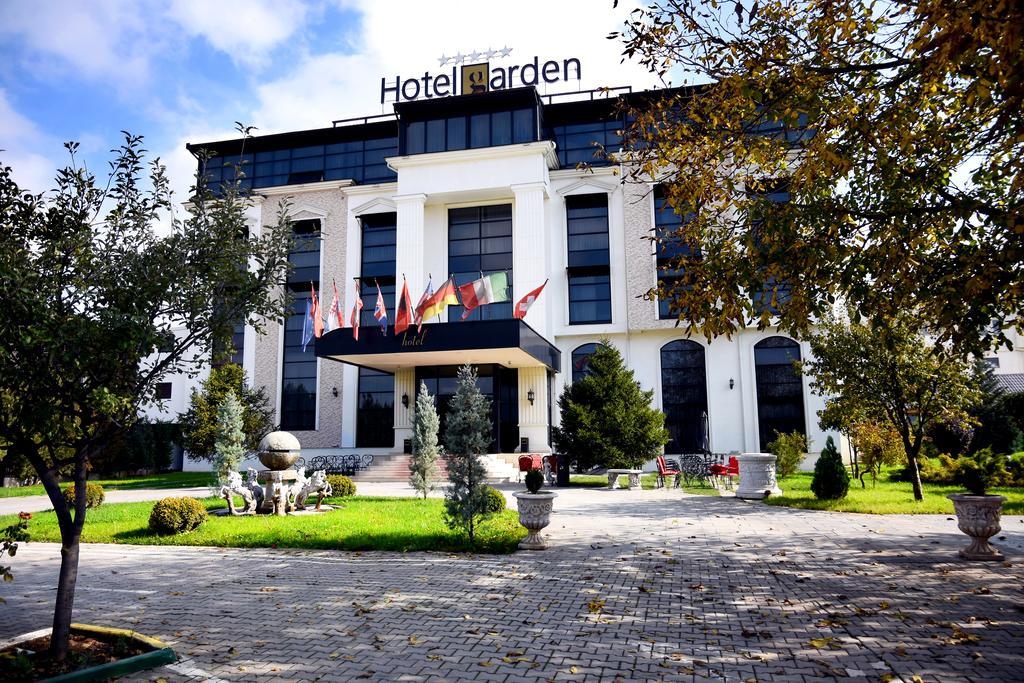 Hotel Garden Pristina Eksteriør bilde